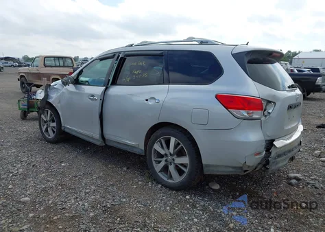 2016 Nissan Pathfinder Platinum из США, поврежденный, VIN 5N1AR2MM4GC657696